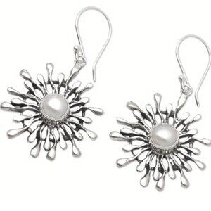 Vintage Bohemian Starburst Flower Imitation Pearl Pendant Earrings